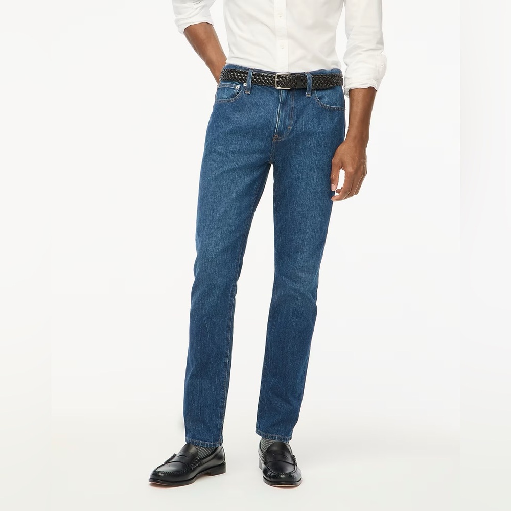 NWT J. Crew Men’s Slim-fit jean in vintage stretch - Size 29x32 - Heritage Blue